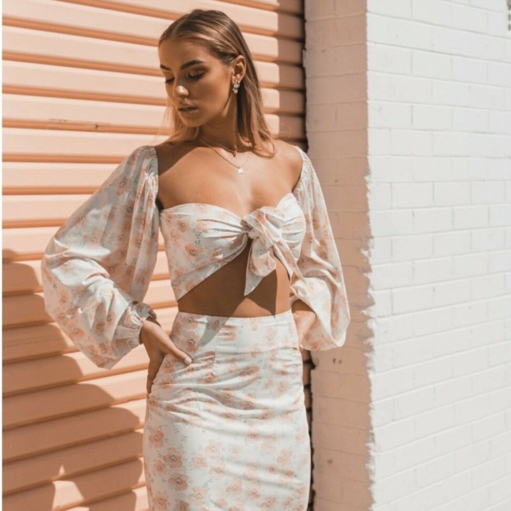 TOBY HEART GINGER Selena floral top NWT